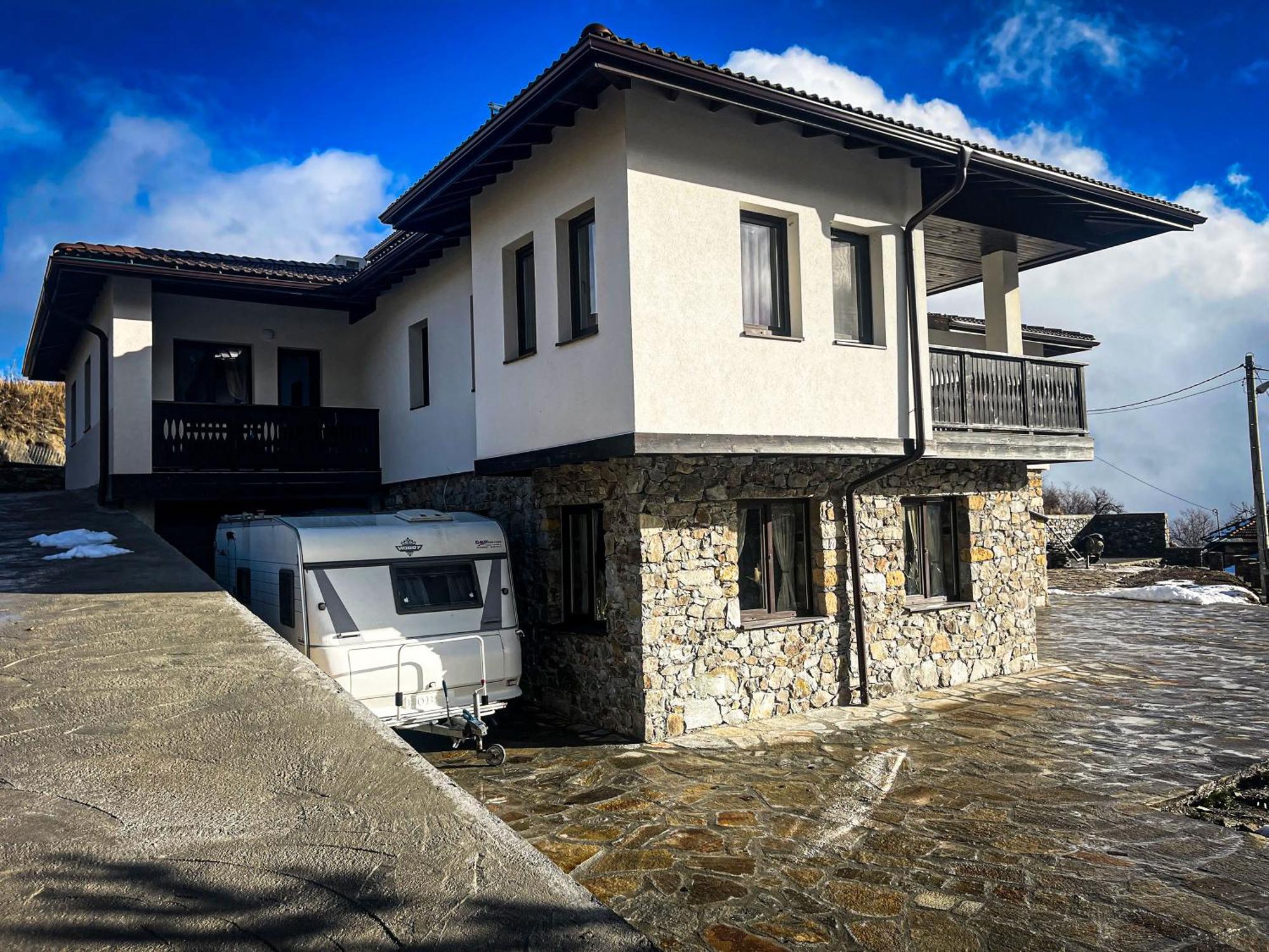 Къща За Гости Меча Стъпка Gela Exterior foto